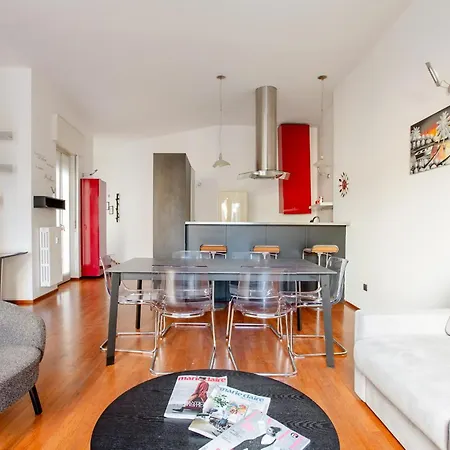 Oasi Di Relax E Terrazza In Porta Romana Apartman *